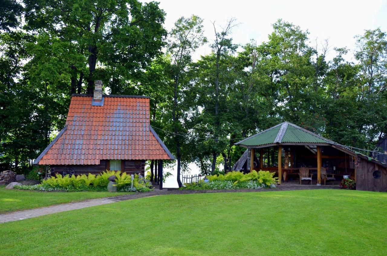 Villa Perkonu Namins Balvi Exterior foto
